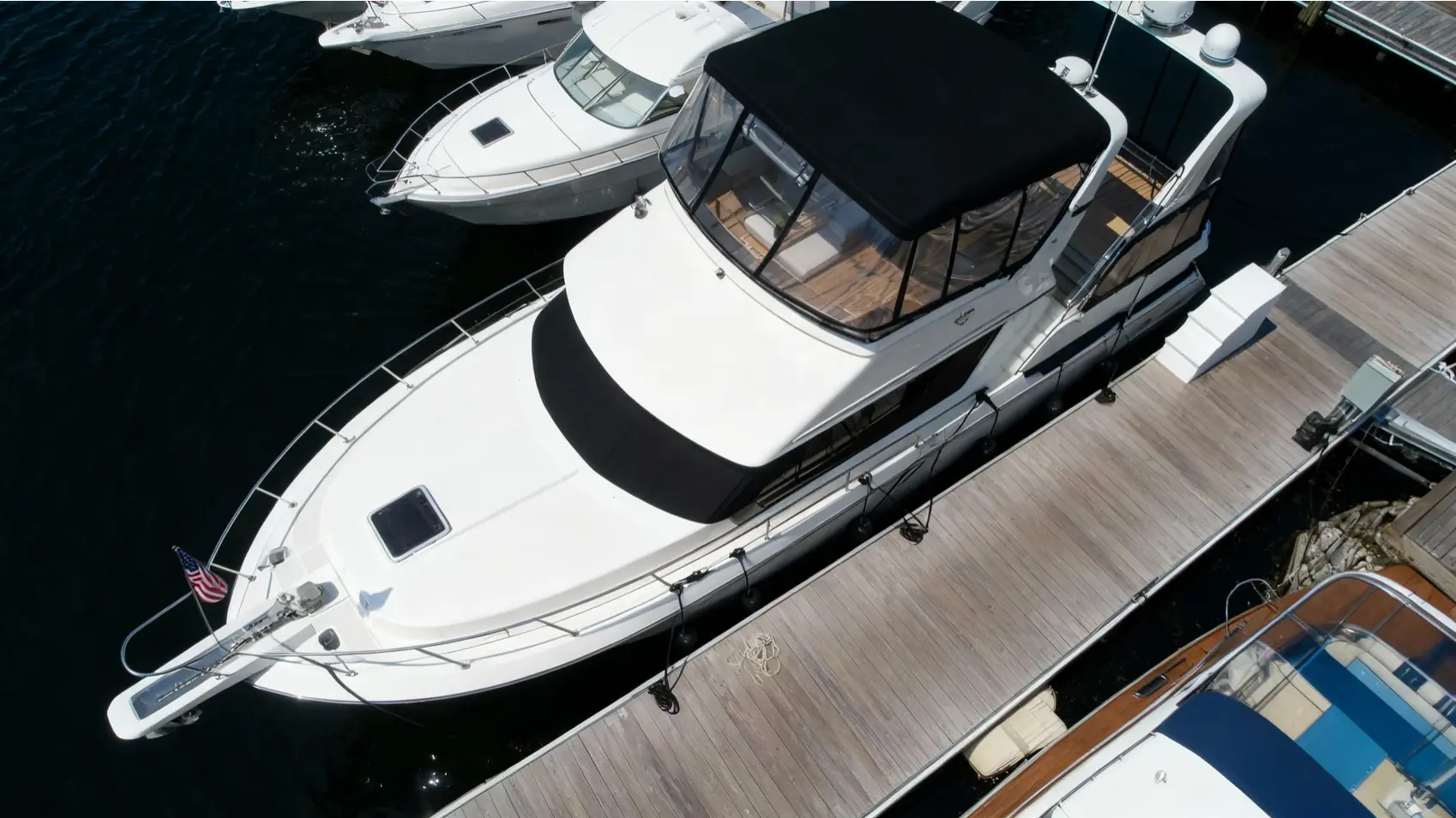 1990 Carver 3608 Aft Cabin Motor Yacht