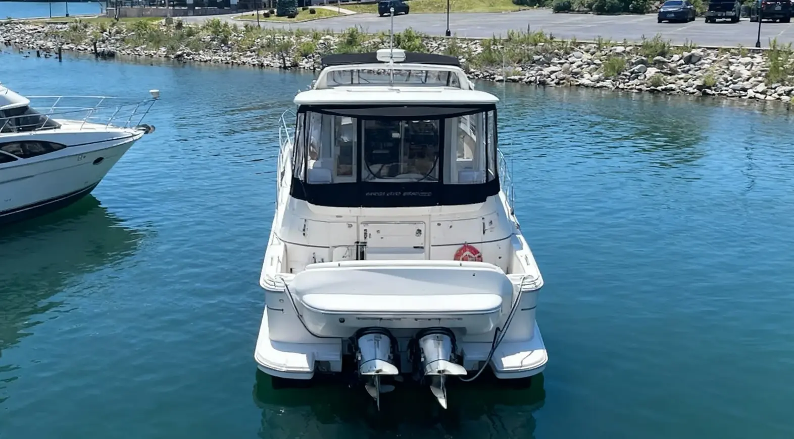 2005 Carver 44 CMY