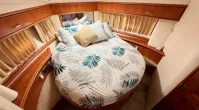 2006 Carver 444 Cockpit Motor Yacht