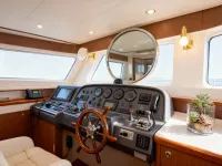 Ferretti 80