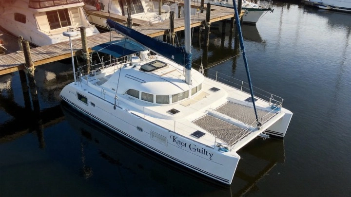 Lagoon 380