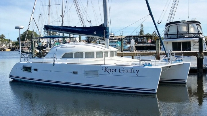 Lagoon 380