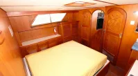 1983 CHB 45