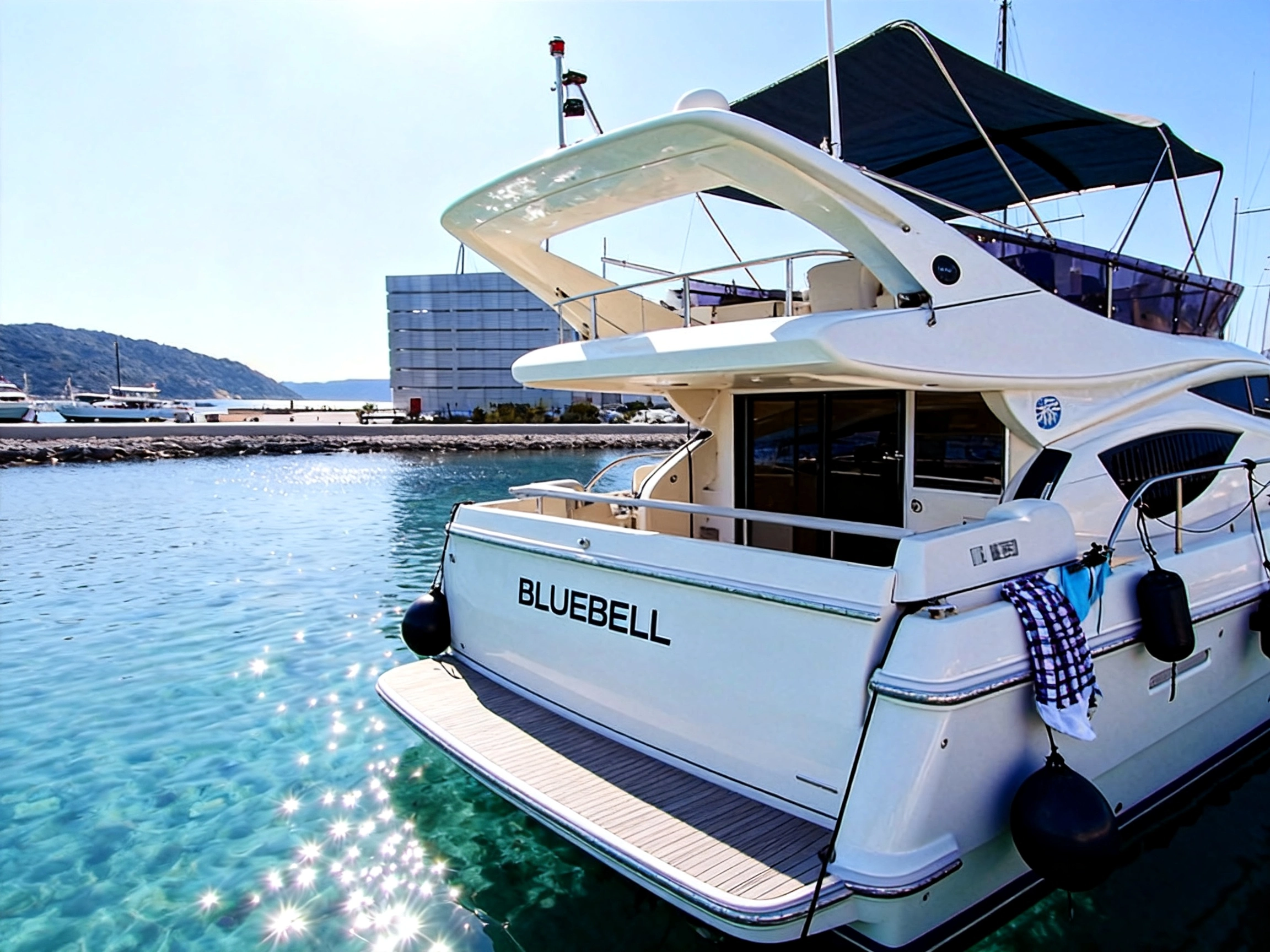 Ferretti Yachts 460
