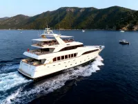 Benetti Classic 115