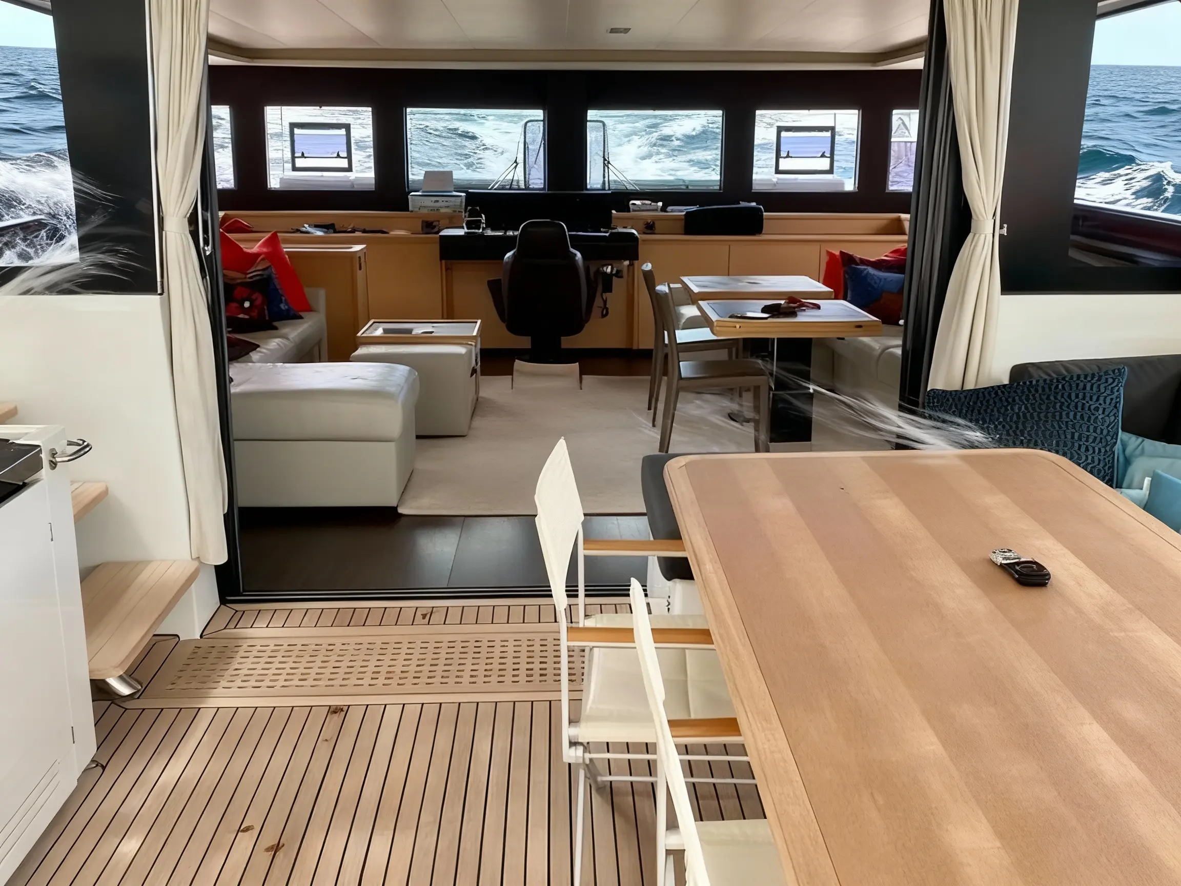 Lagoon 630