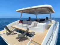 Lagoon 67