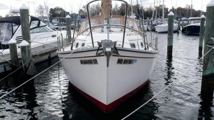 Island Packet 27