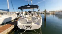Hunter 36
