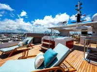 Majesty 140