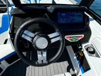 Nautique GS24
