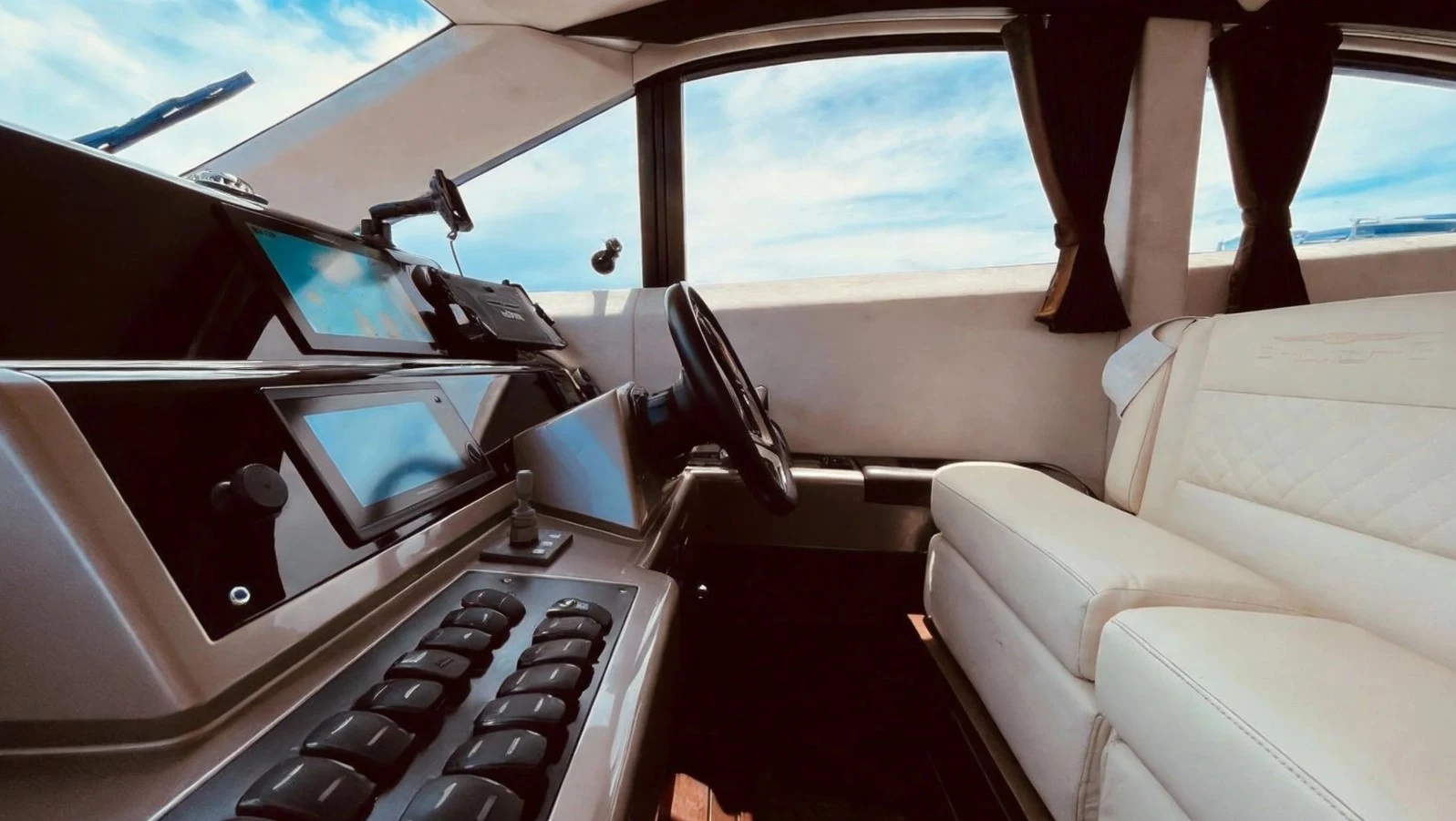 Galeon 420 Fly
