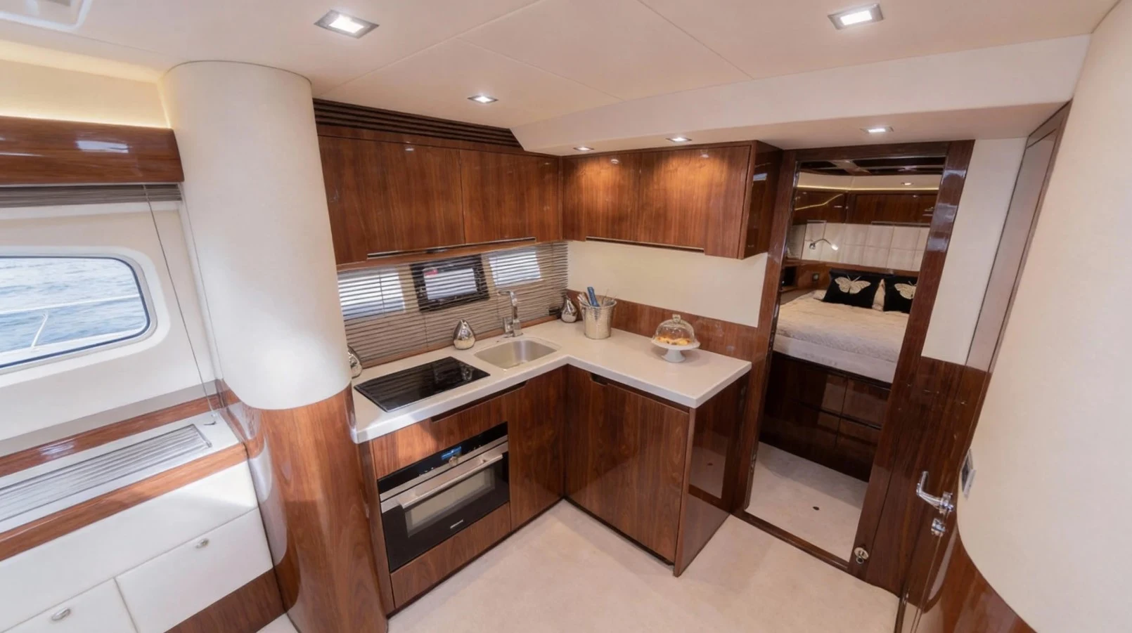 Galeon 485 HTS