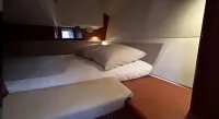 Beneteau Oceanis 37