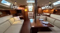Beneteau Oceanis 37