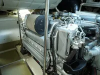 Pershing 72