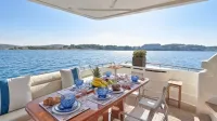 Ferretti Yachts 680