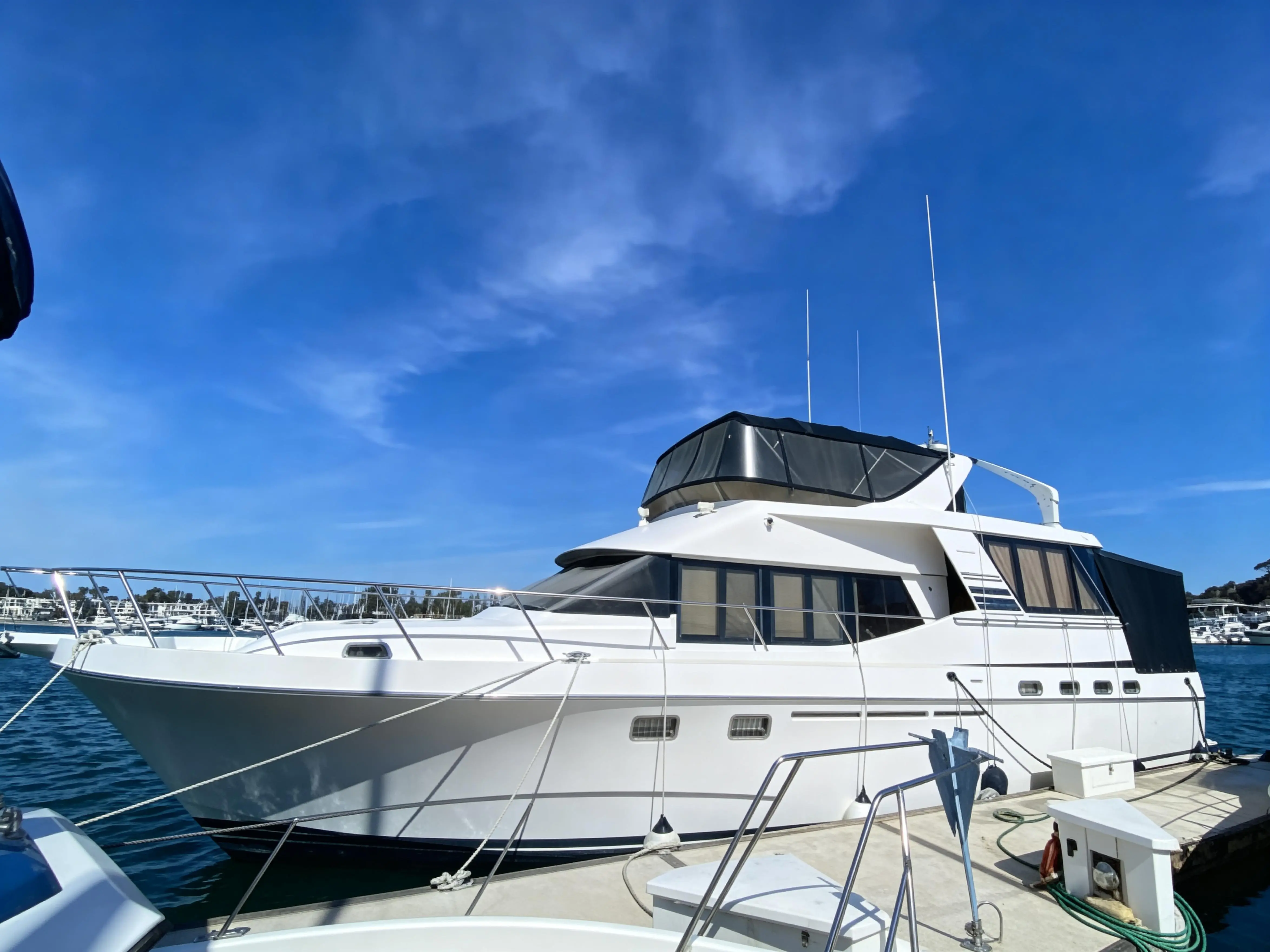  Ocean Alexander 546 Yachtfisher