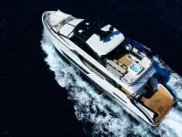 Ocean Alexander 27 Explorer