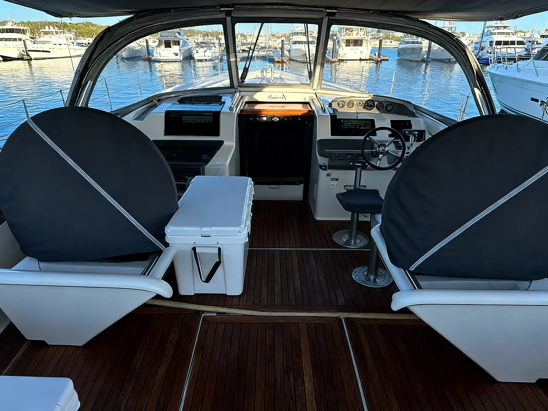 Hanse 575