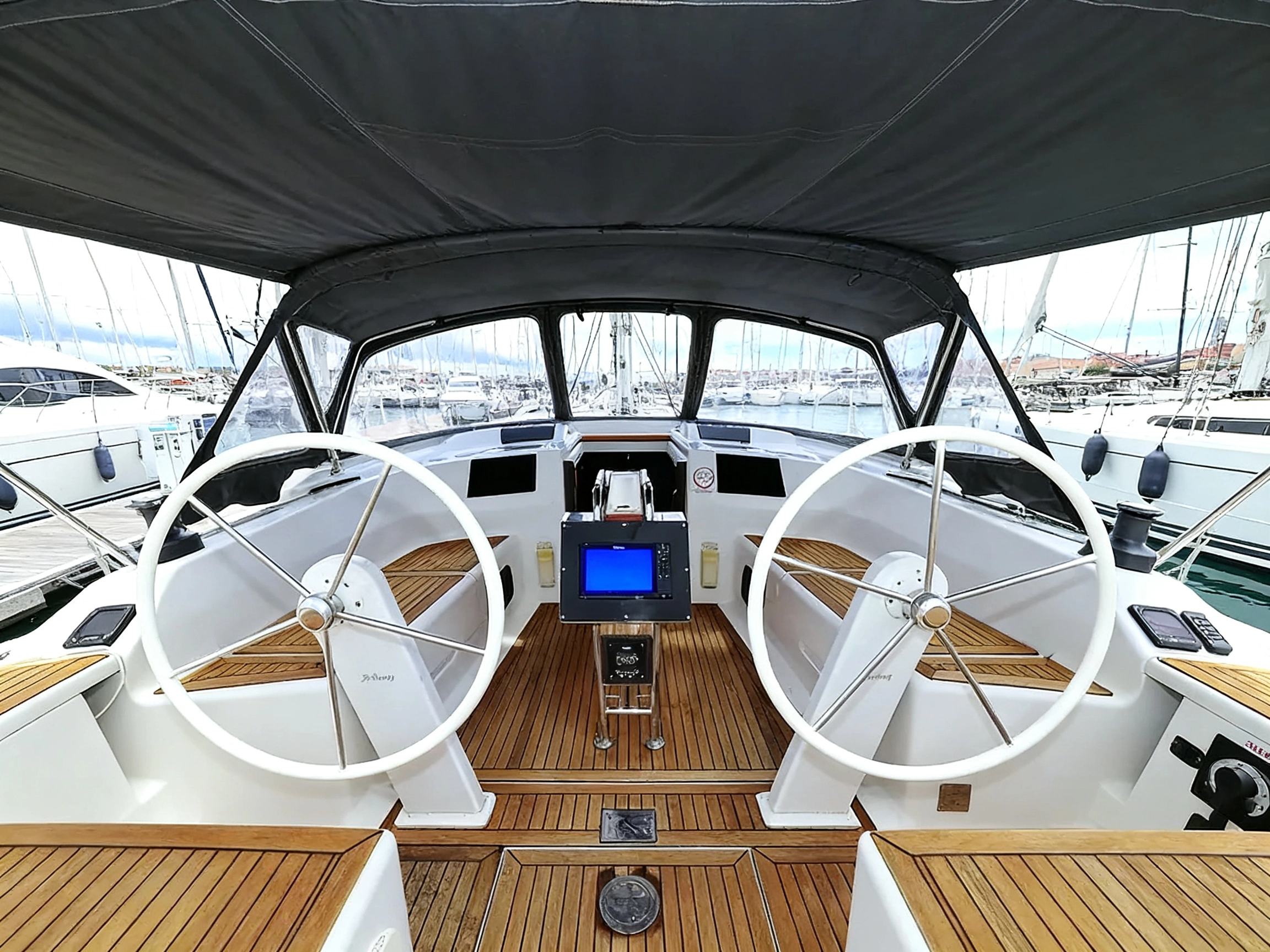 Hanse 415