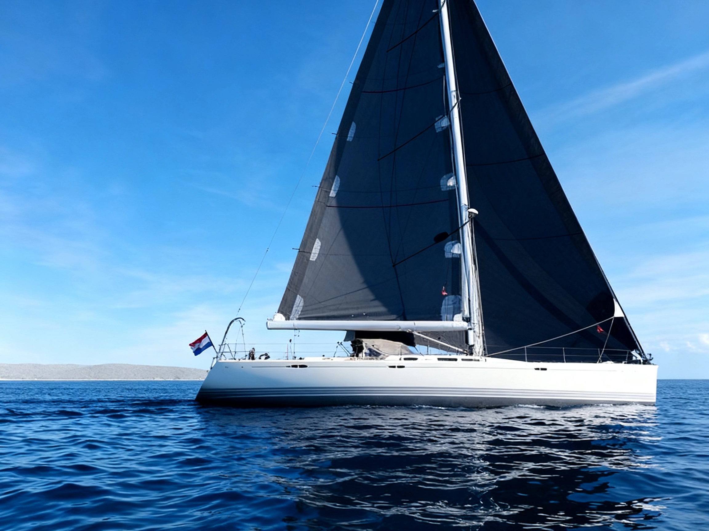 X-Yachts x65