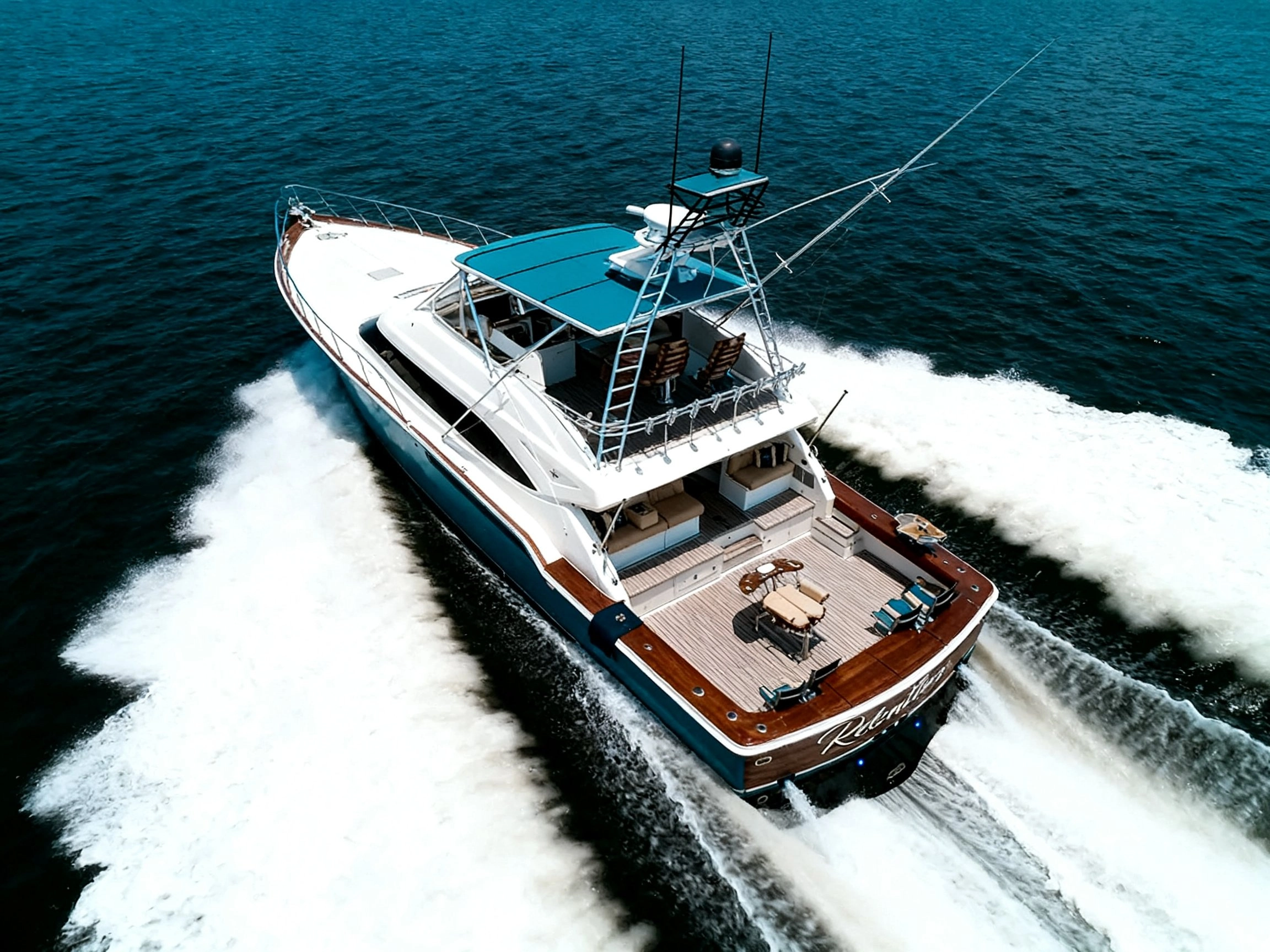 Bertram 630 Convertible
