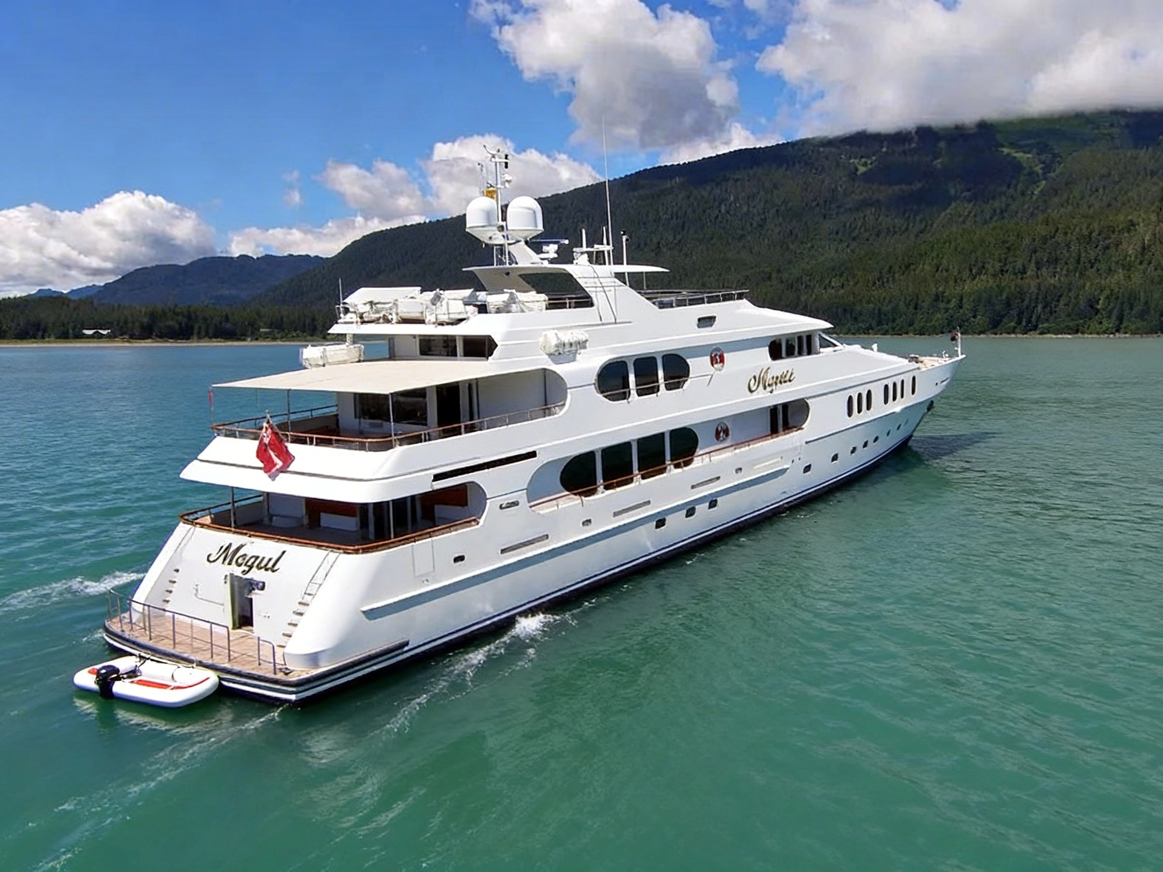 Christensen Artemis
