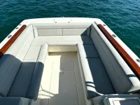Bertram 28 Moppie