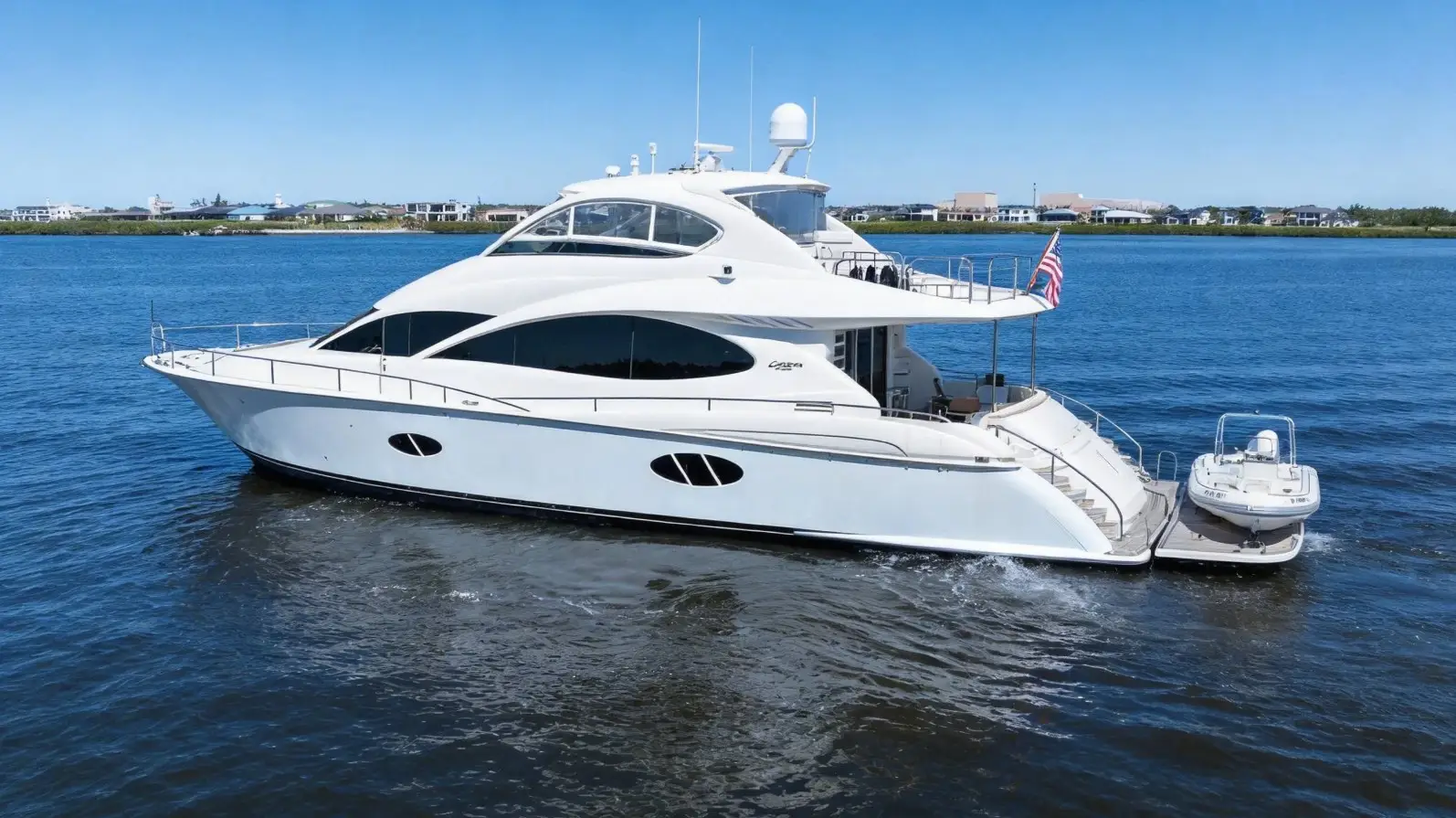 Lazzara 68 FLYBRIDGE