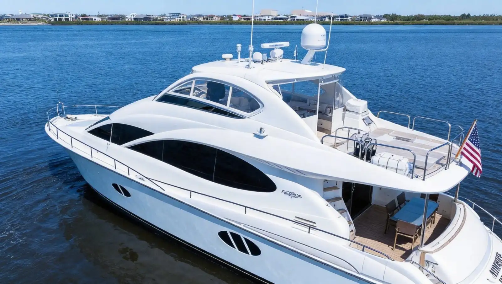 Lazzara 68 FLYBRIDGE