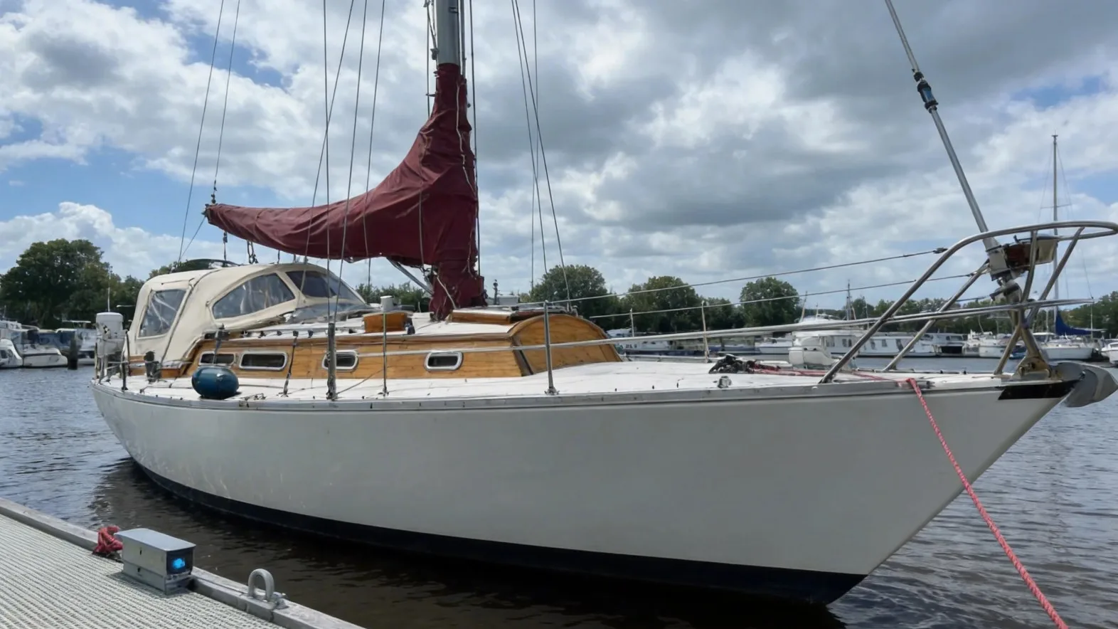 Royal Huisman 33