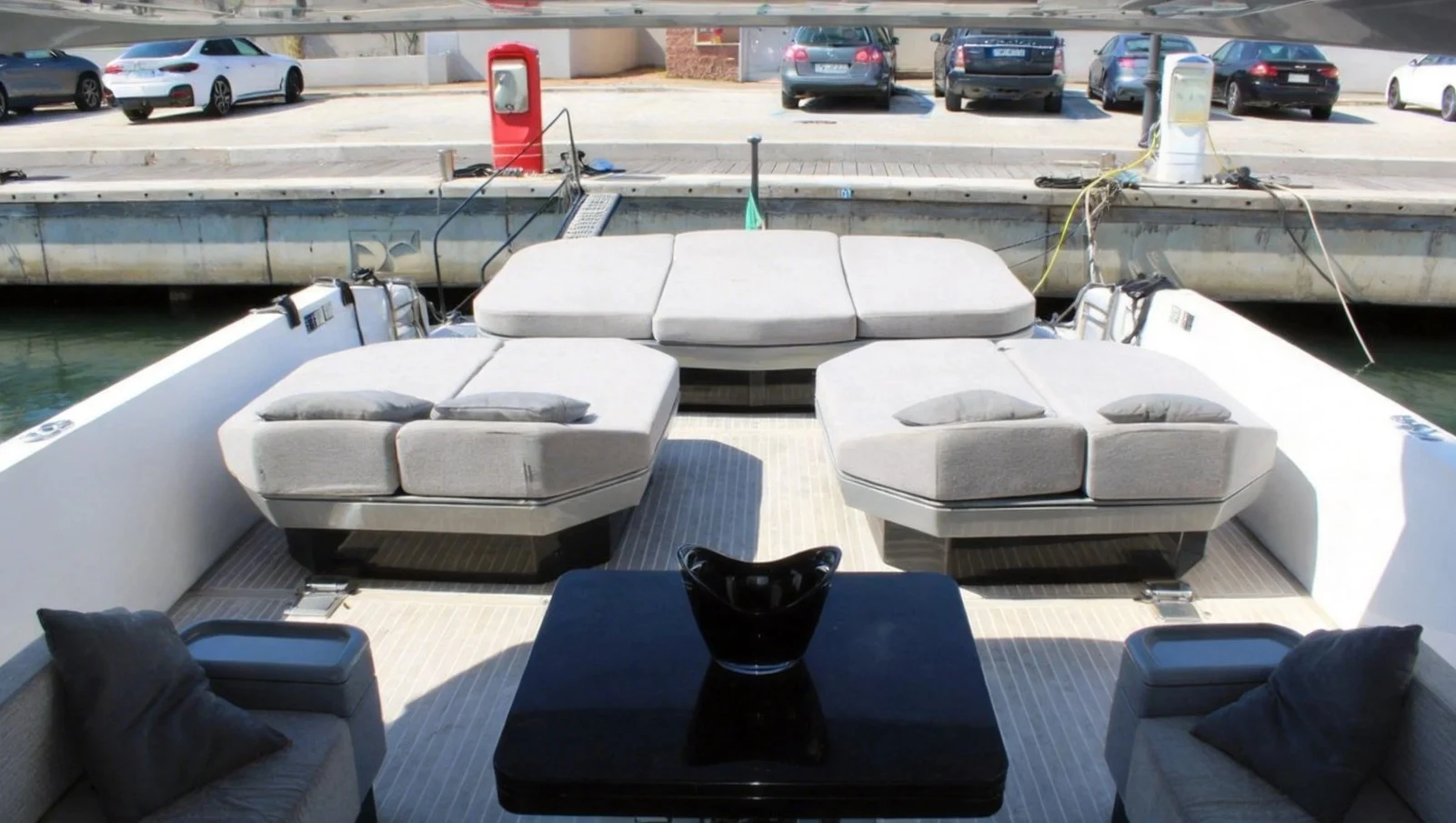 Arcadia Yachts Sherpa 60