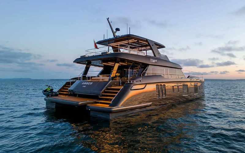Sunreef Yacht
