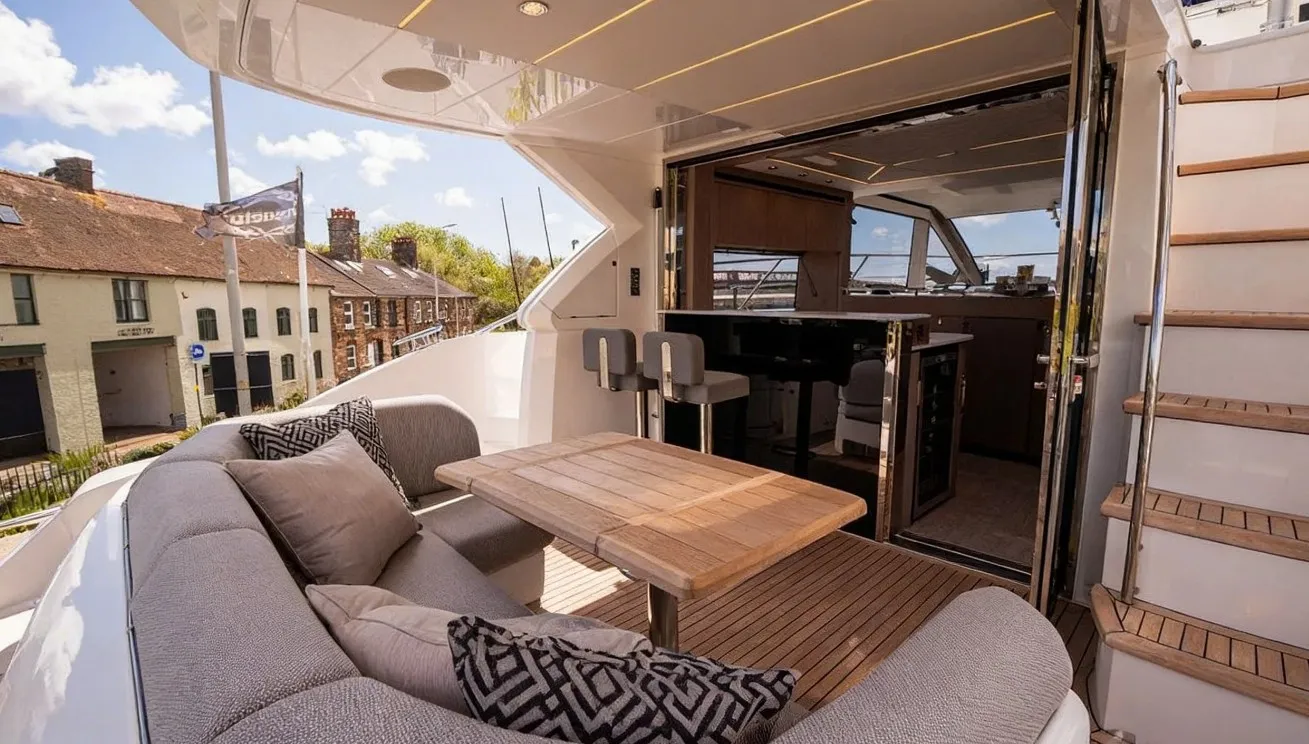 Sunseeker Manhattan 55
