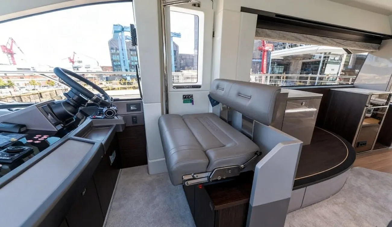 Sunseeker Manhattan 68