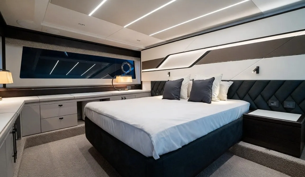 Sunseeker Predator 75