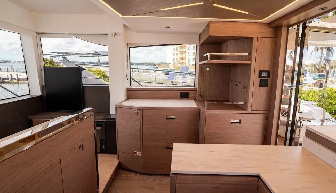 Sunseeker Manhattan 55