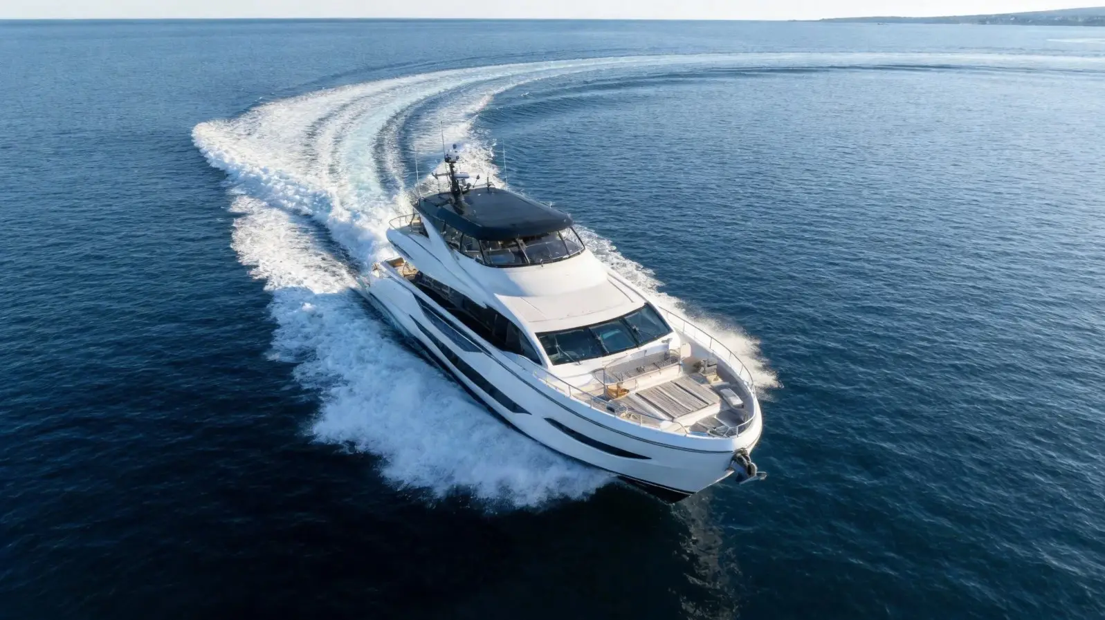 Sunseeker 90 Ocean Enclosed