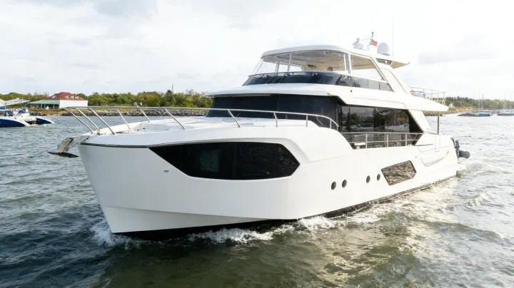 Absolute Navetta 68