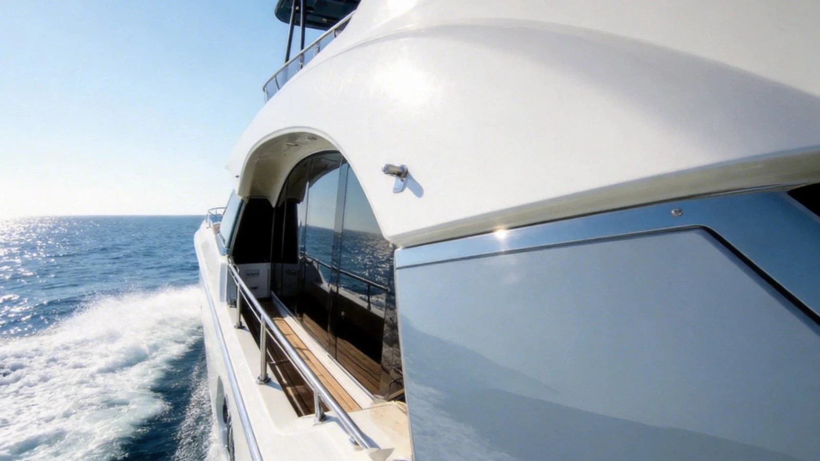Monte Carlo Yachts 70