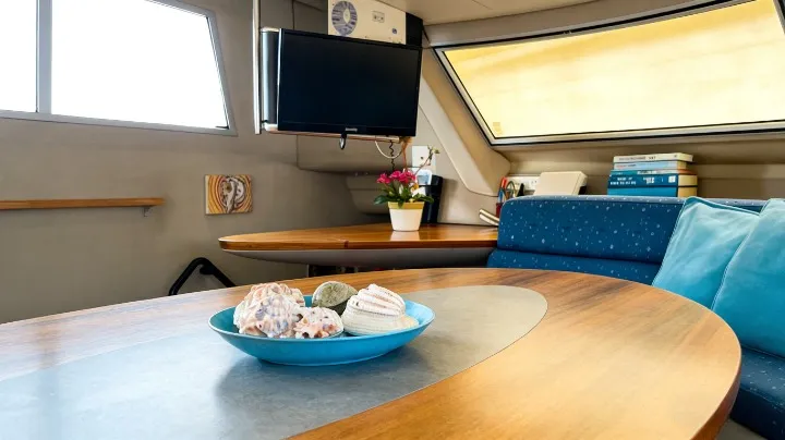 Fountaine Pajot Venezia 42