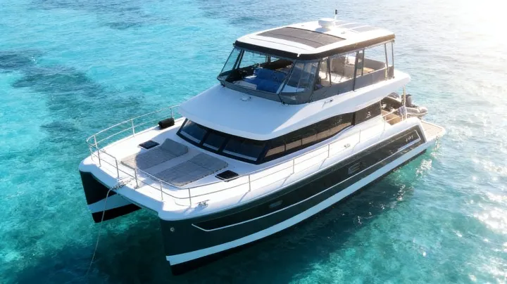 Fountaine Pajot MY6