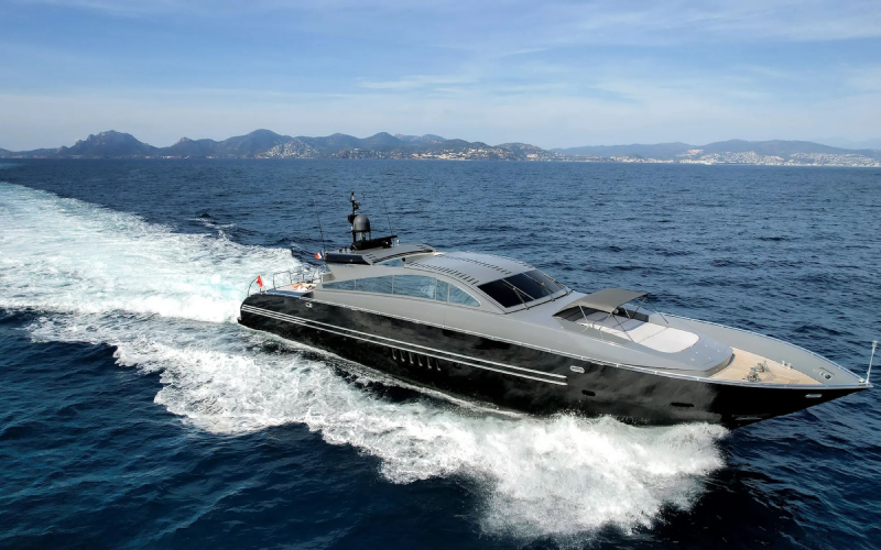 Fountaine Pajot Yacht