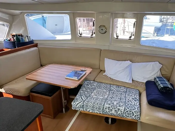 Leopard 39 Catamaran SV