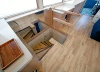 1995 Hatteras 74 Cockpit Motor Yacht