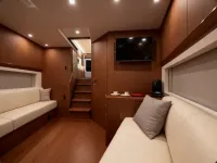 2027 Solaris Power 48 Lobster