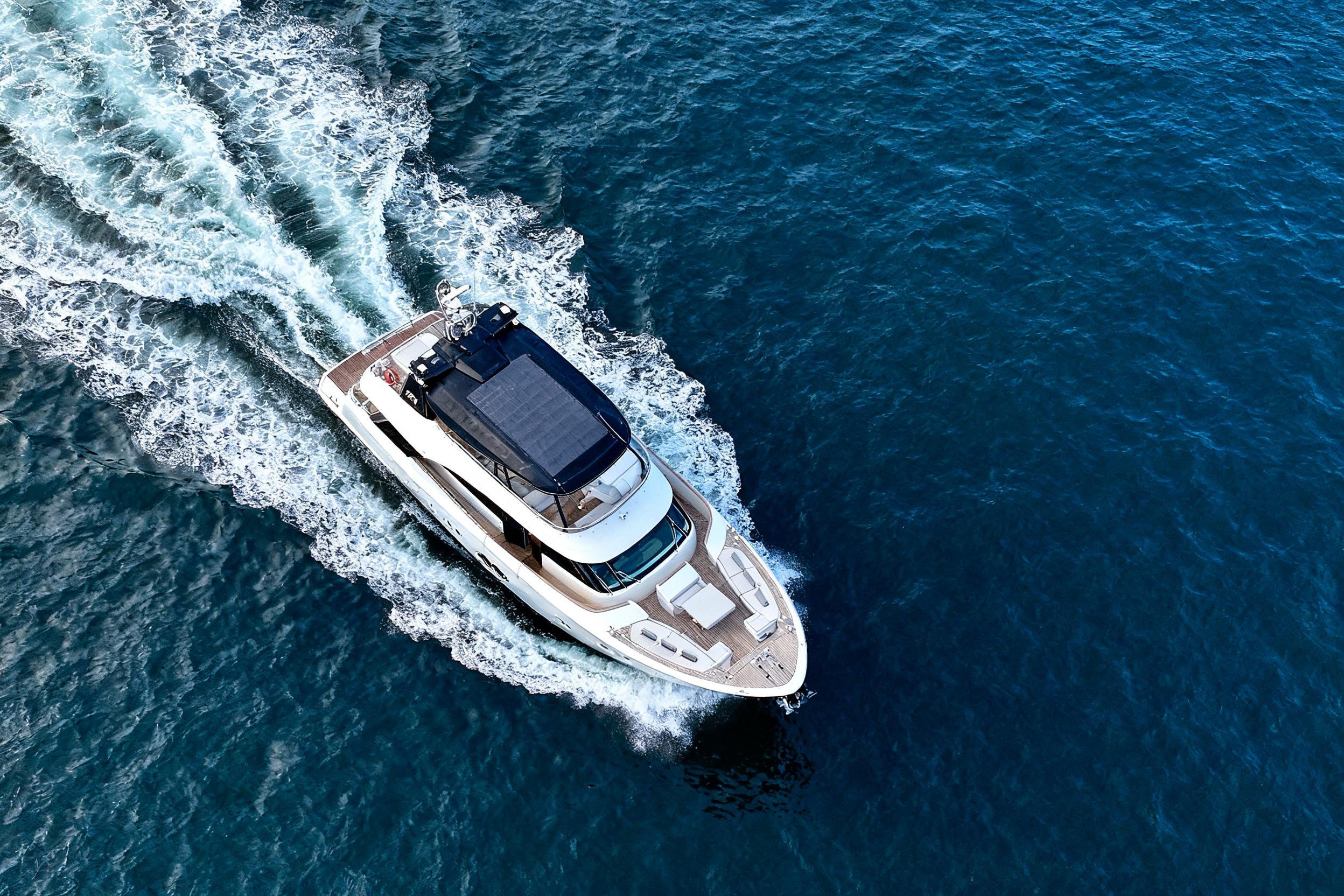 2019 Monte Carlo Yachts MCY 86