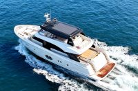 2019 Monte Carlo Yachts MCY 86