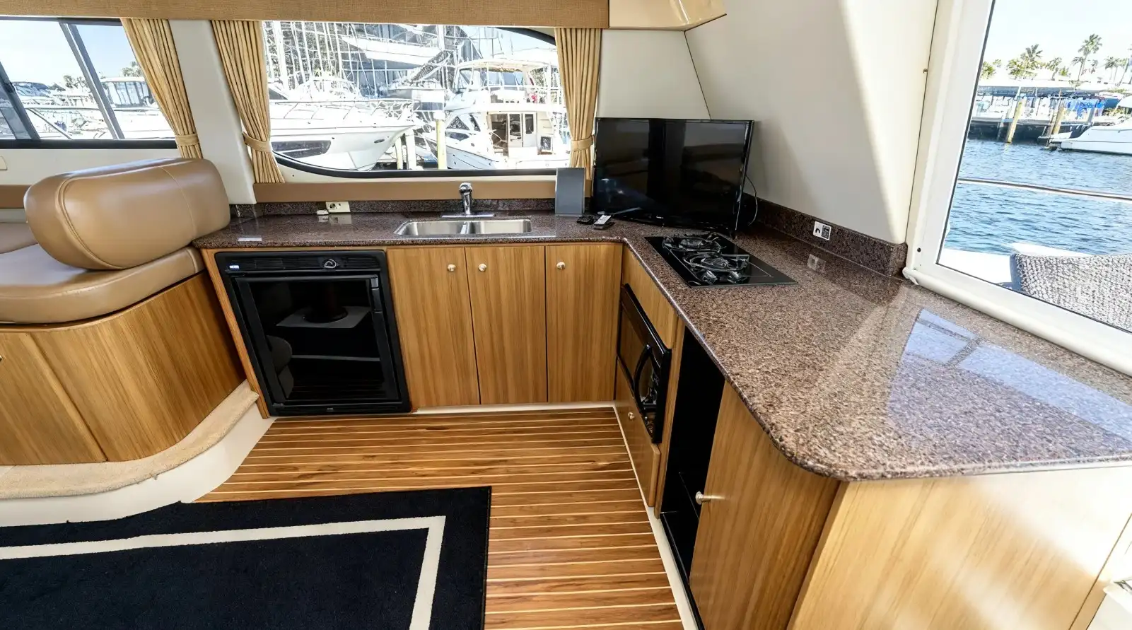 Bayliner 3488 Avanti